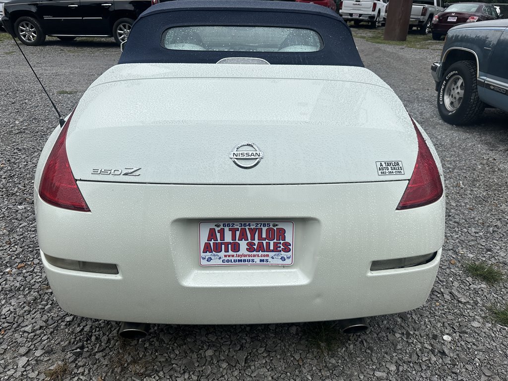 2004 Nissan 350Z Enthusiast photo