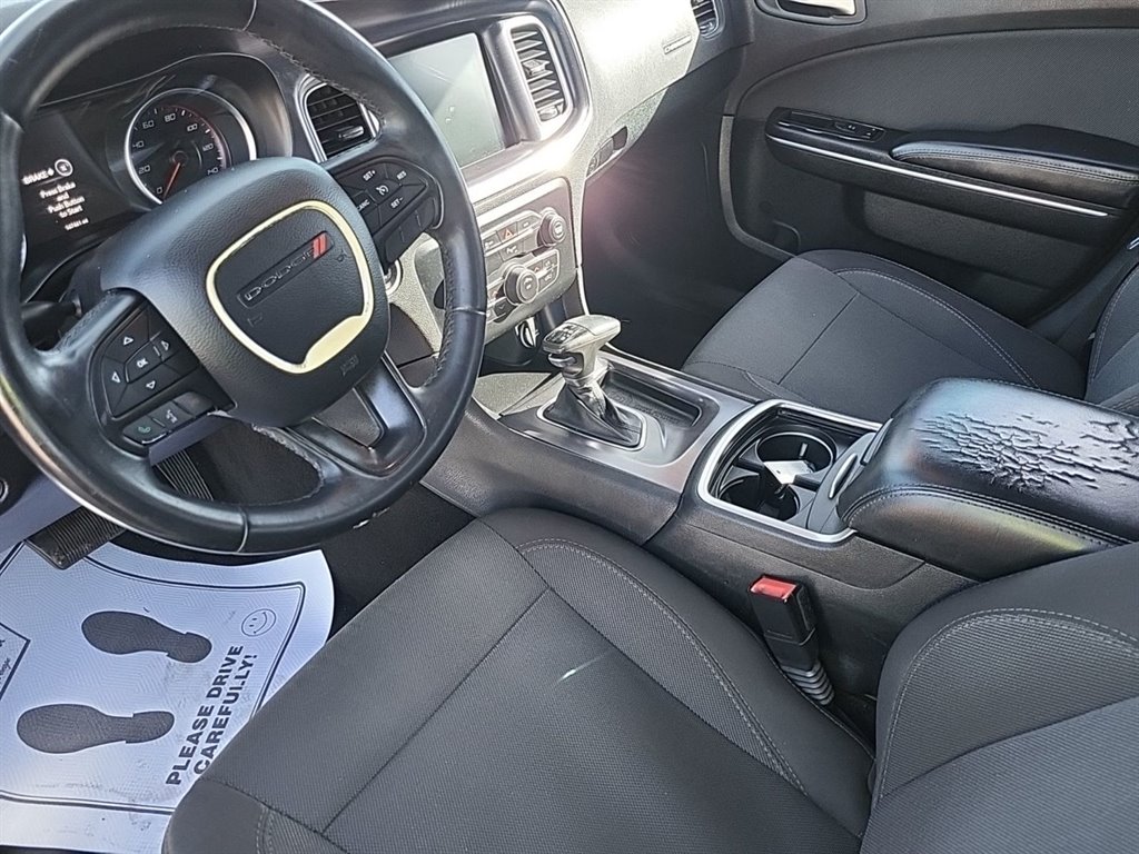 2015 Dodge Charger SE photo