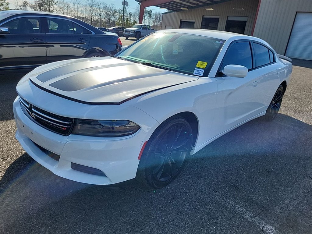 2015 Dodge Charger SE photo
