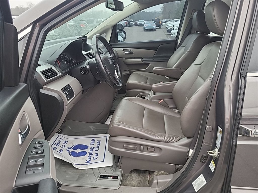 2015 Honda Odyssey EX-L photo