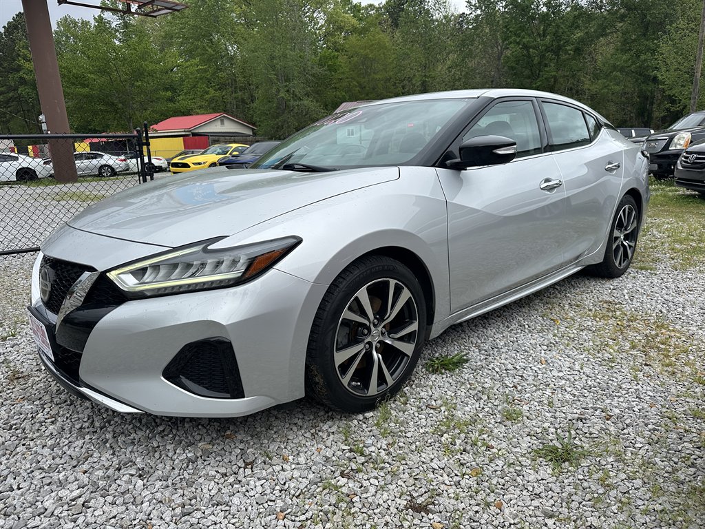 2020 Nissan Maxima SV photo