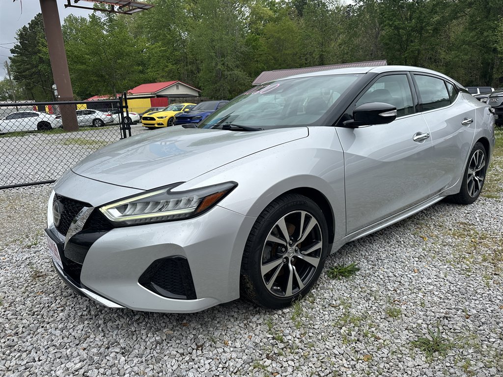 2020 Nissan Maxima SV photo