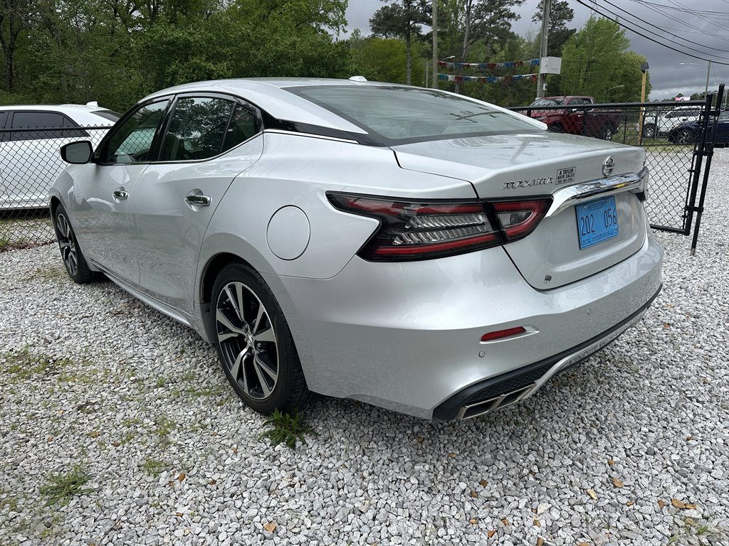 2020 Nissan Maxima SV photo