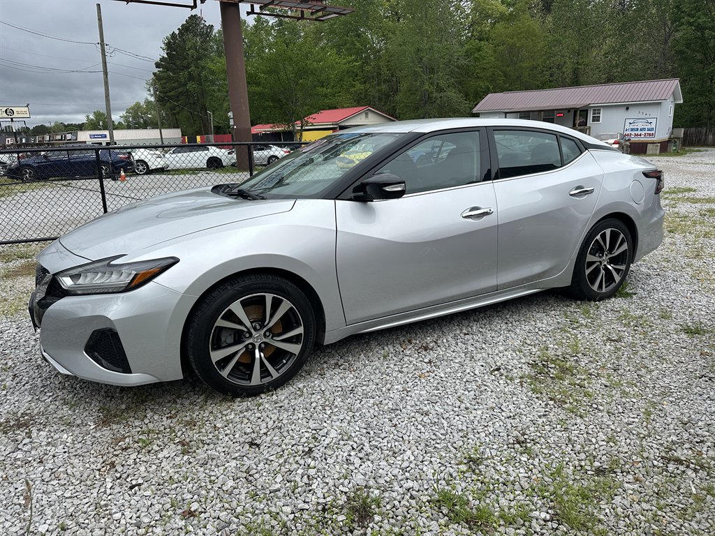 2020 Nissan Maxima SV photo