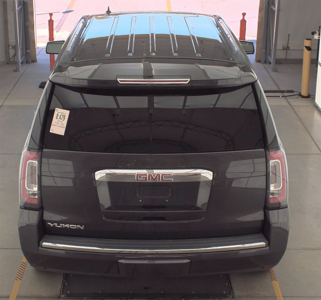 2018 GMC Yukon Denali photo