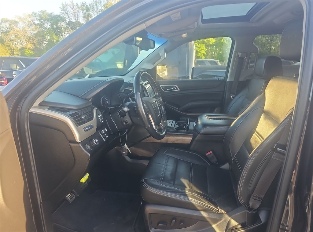 2018 GMC Yukon Denali photo