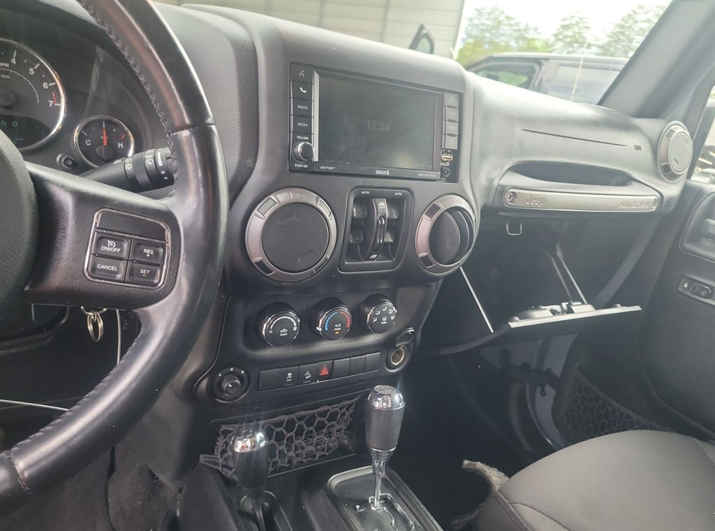 2015 Jeep Wrangler Unlimited Sport photo
