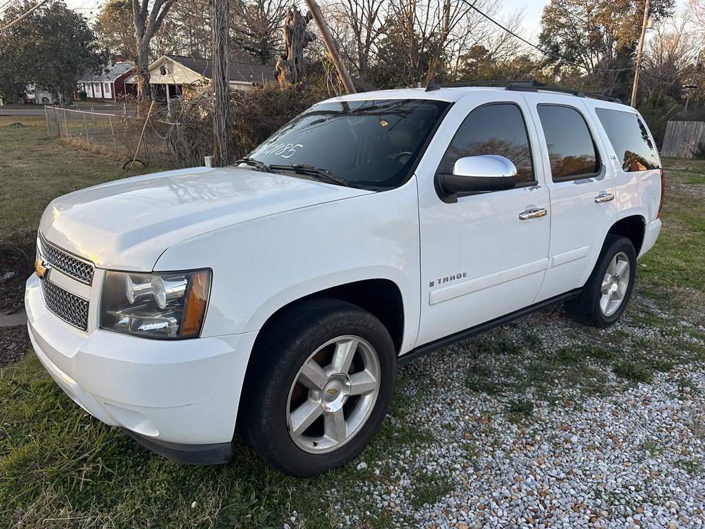 2007 Chevrolet Tahoe - $8,900
