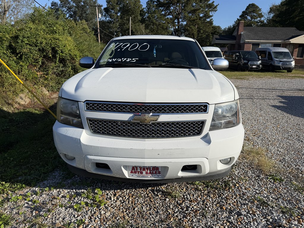 2007 Chevrolet Tahoe - $8,900