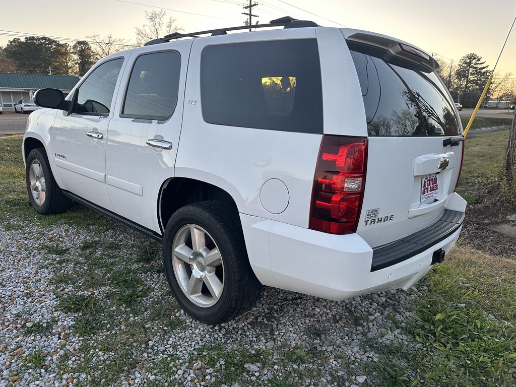 2007 Chevrolet Tahoe - $8,900