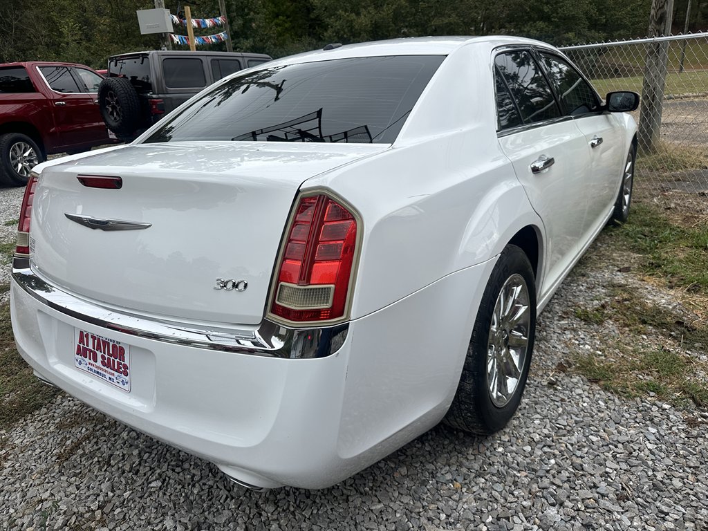 2012 Chrysler 300 - $9,950