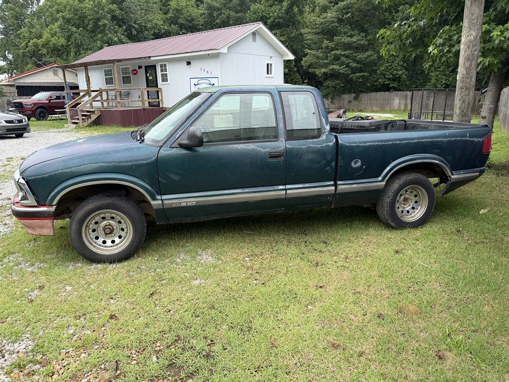 1996 Chevrolet S10 - $4,200