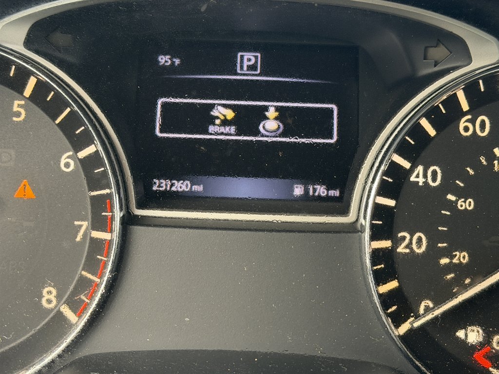 2016 Nissan Altima - $5,400