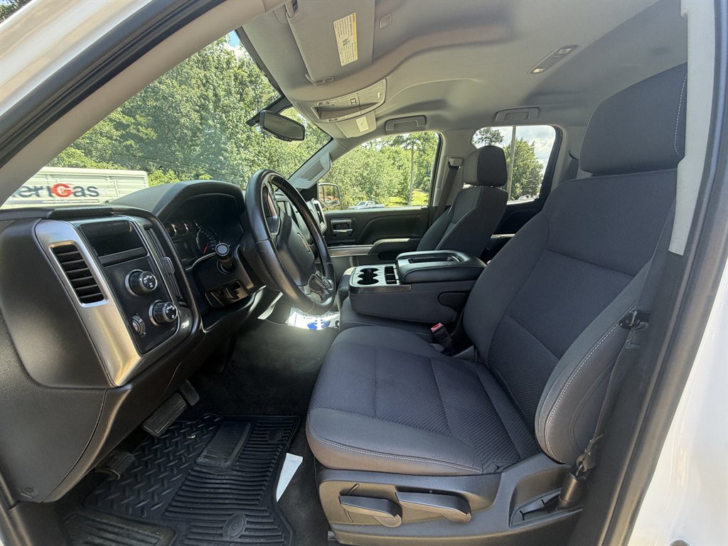 2018 Chevrolet Silverado - $17,900