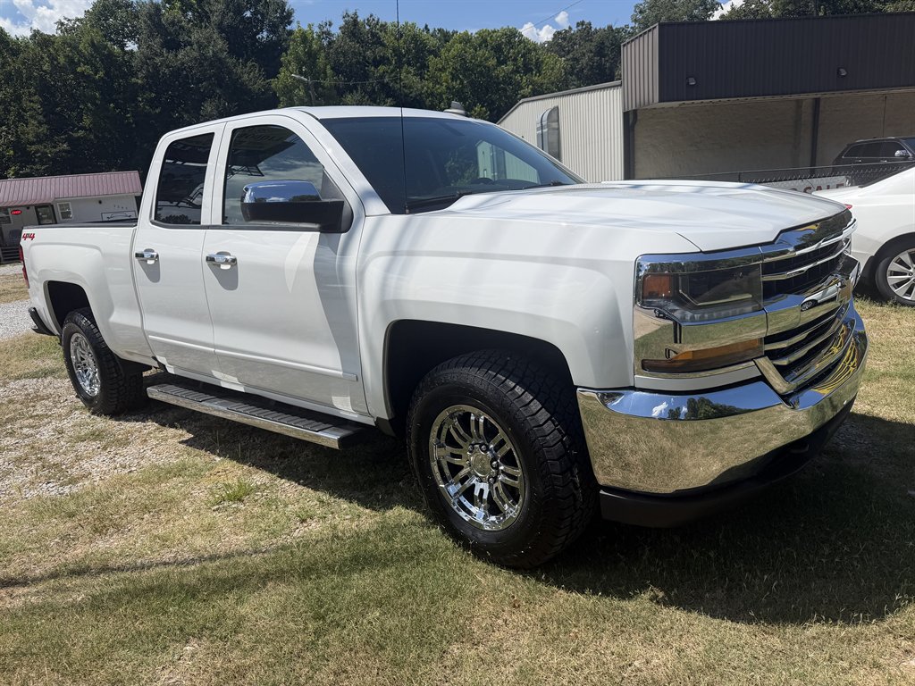 2018 Chevrolet Silverado - $17,900