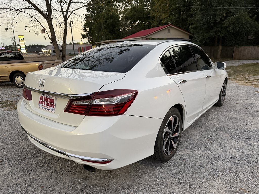 2017 Honda Accord - $15,500