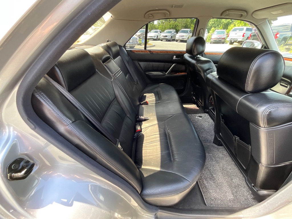 1997 Nissan CIMA - $10,950