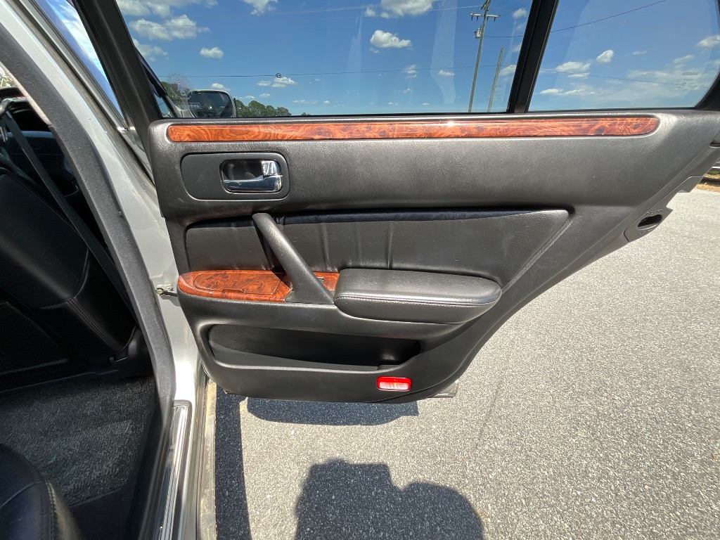 1997 Nissan CIMA - $10,950