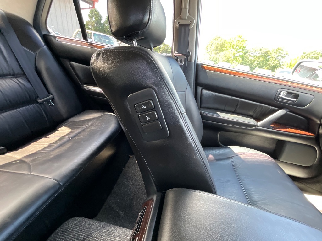 1997 Nissan CIMA - $10,950