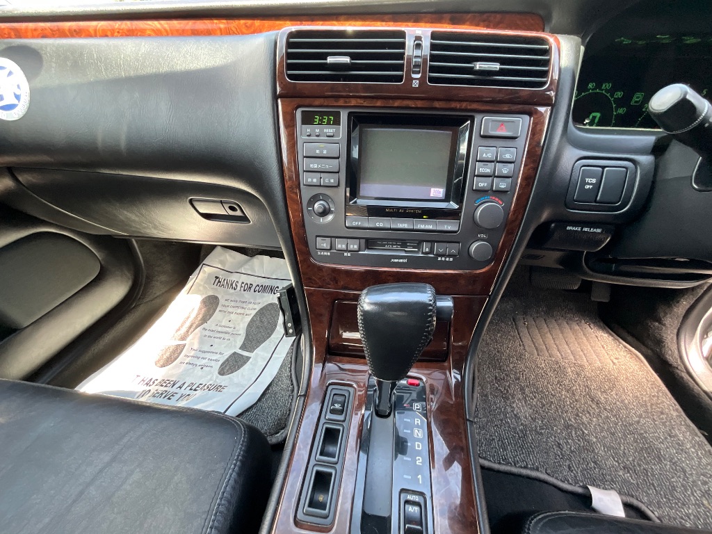 1997 Nissan CIMA - $10,950
