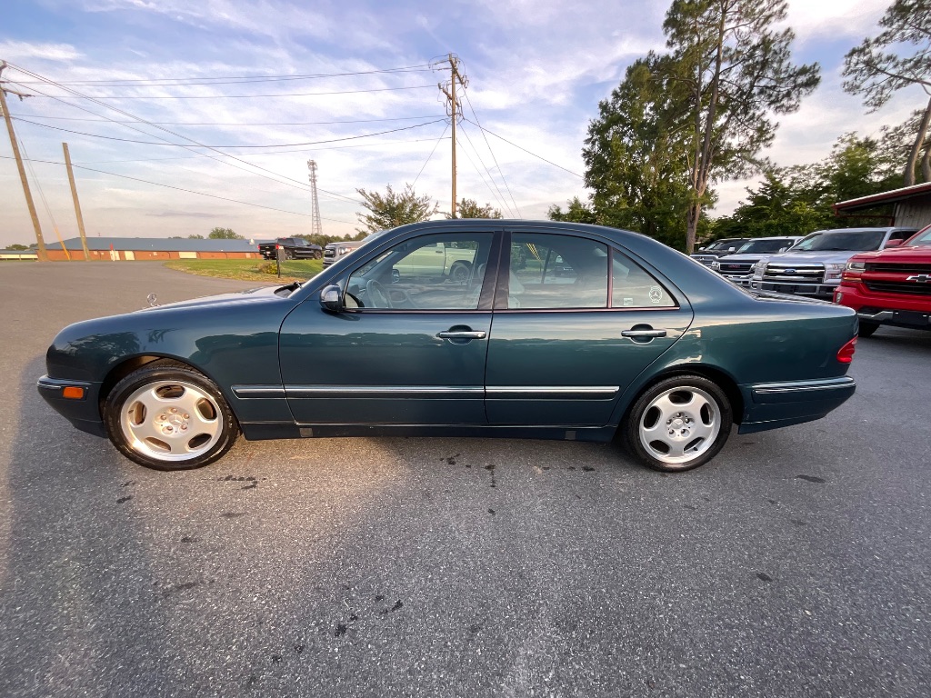 2000 Mercedes-Benz E Class E430 - $9,950