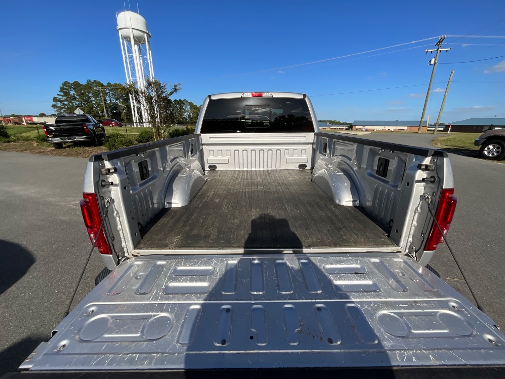2016 Ford F-150 - $15,950