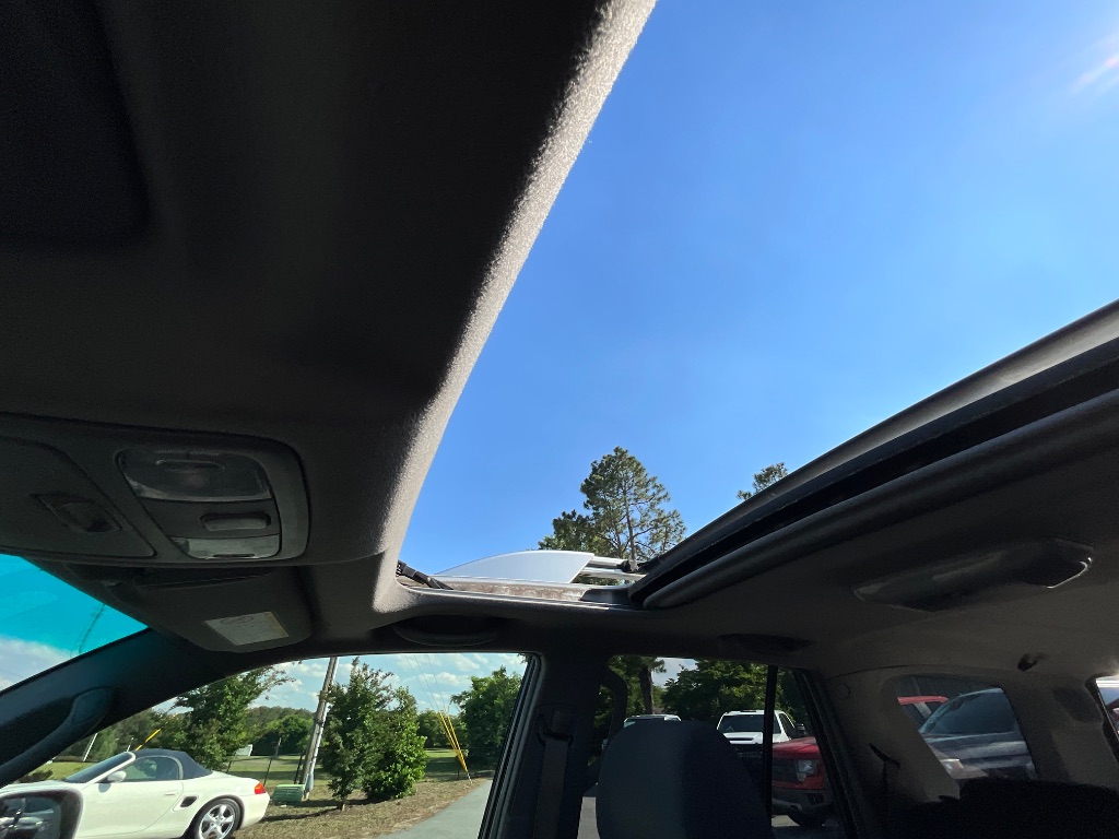 2004 Toyota 4Runner SR5 photo
