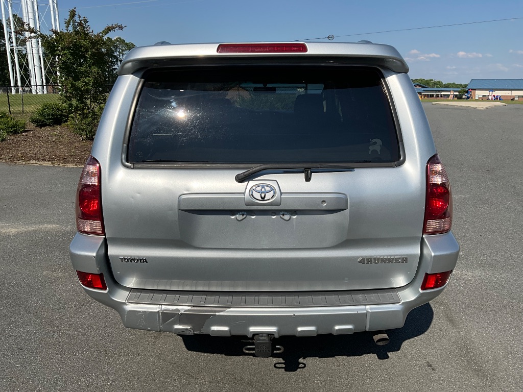 2004 Toyota 4Runner SR5 photo