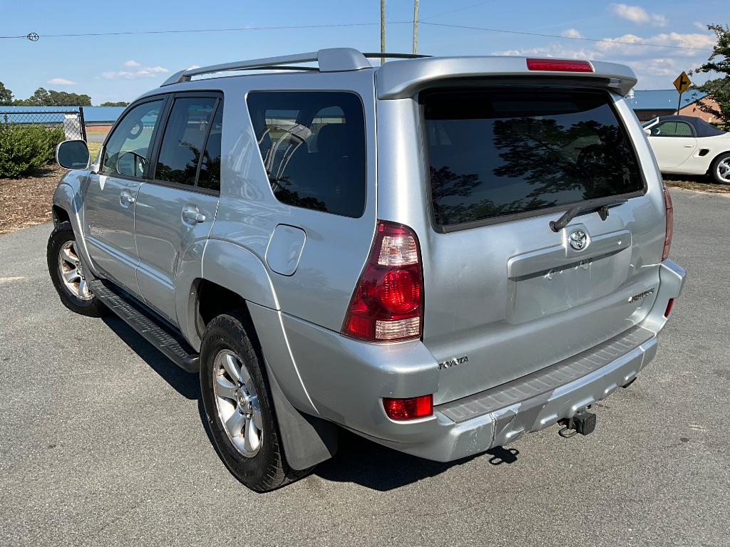 2004 Toyota 4Runner SR5 photo