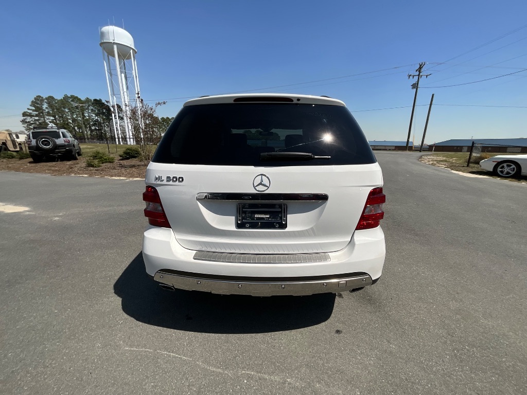 2006 Mercedes-Benz M-Class ML500 photo