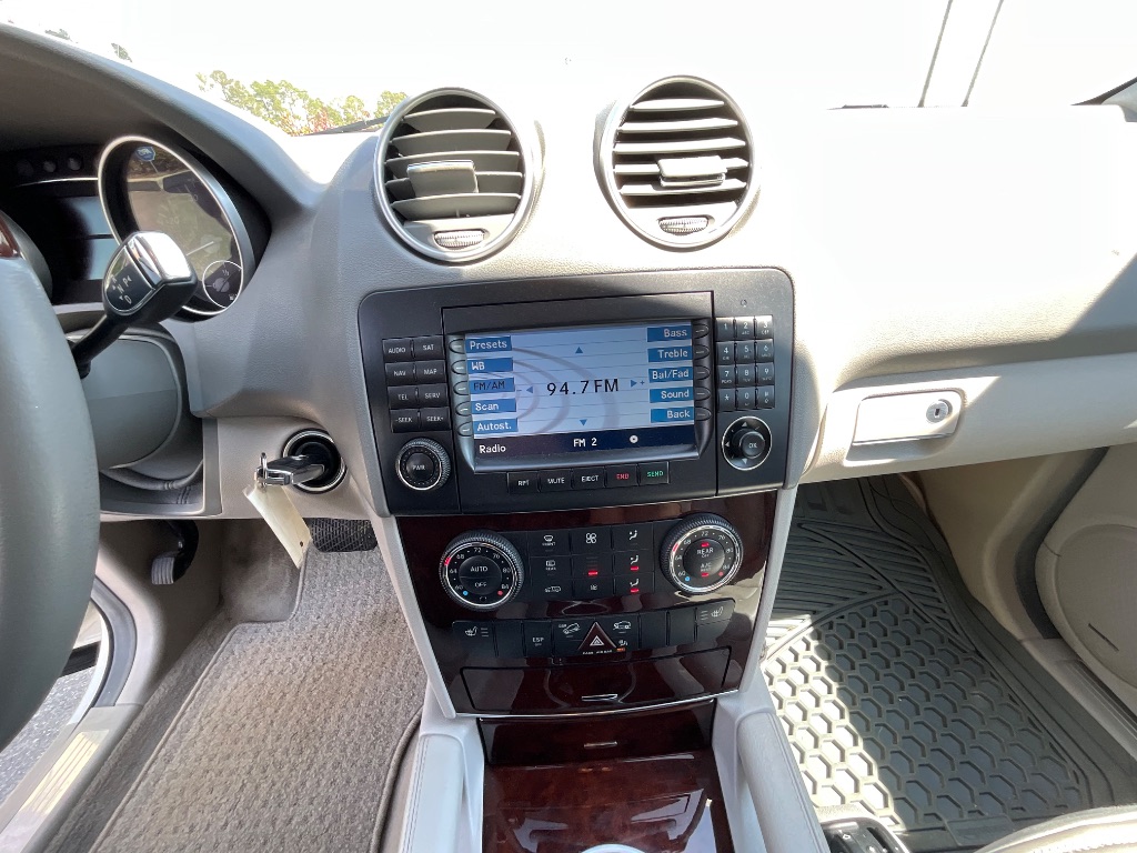 2006 Mercedes-Benz M-Class ML500 photo