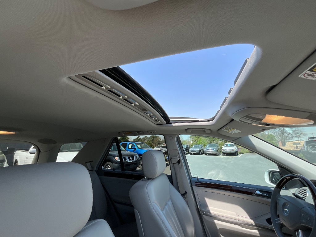 2006 Mercedes-Benz M-Class ML500 photo