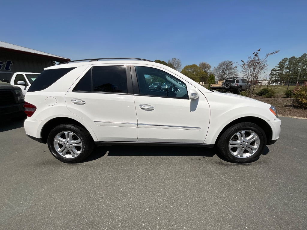 2006 Mercedes-Benz M-Class ML500 photo