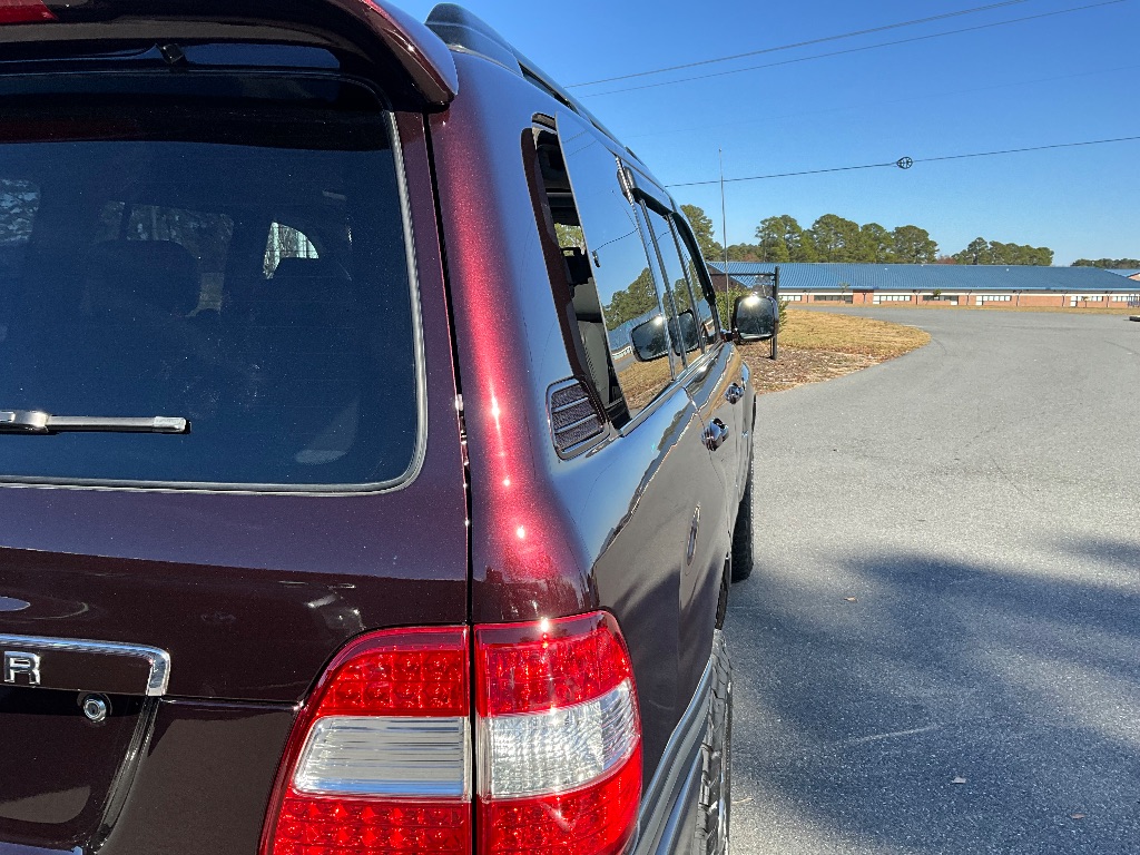 2006 Toyota Land Cruiser - $32,950