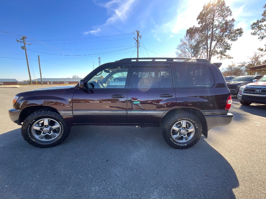 2006 Toyota Land Cruiser - $32,950