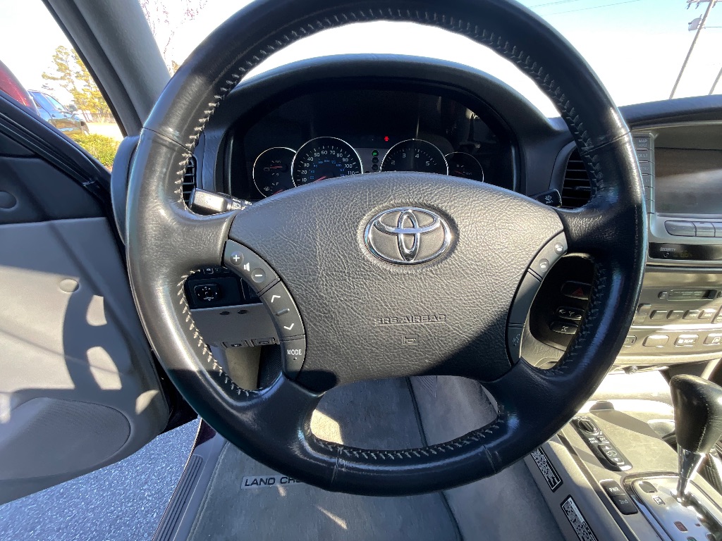 2006 Toyota Land Cruiser - $32,950