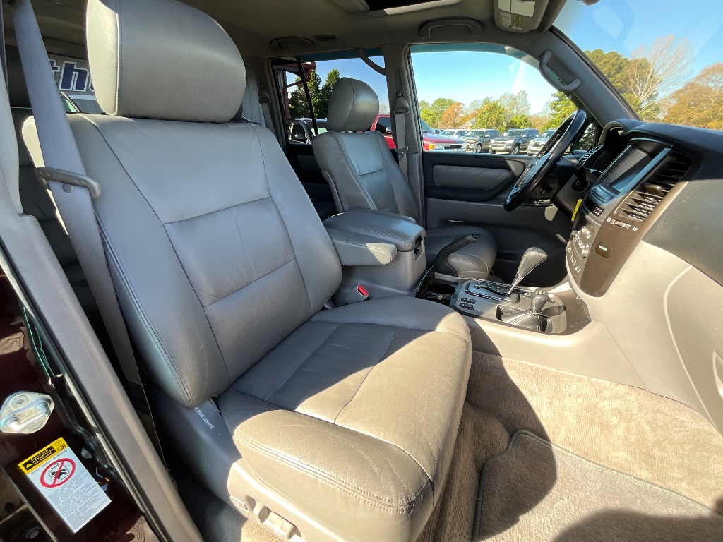 2006 Toyota Land Cruiser - $32,950