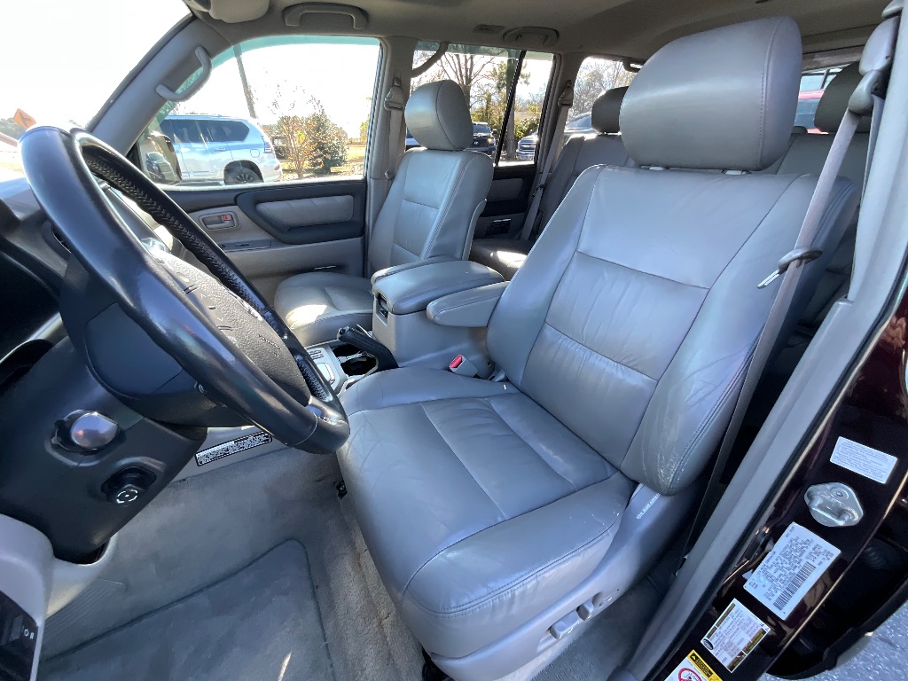 2006 Toyota Land Cruiser - $32,950