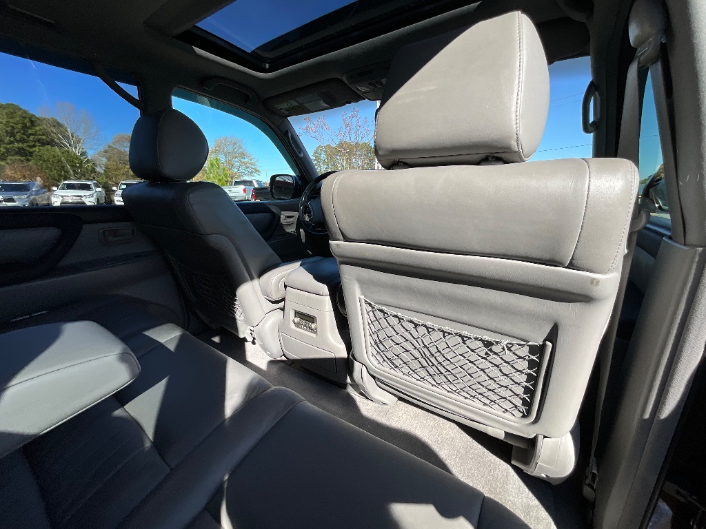2006 Toyota Land Cruiser - $32,950
