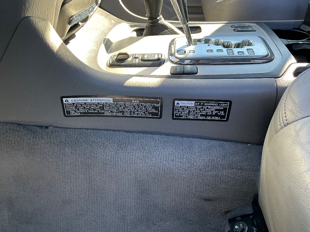 2006 Toyota Land Cruiser - $32,950