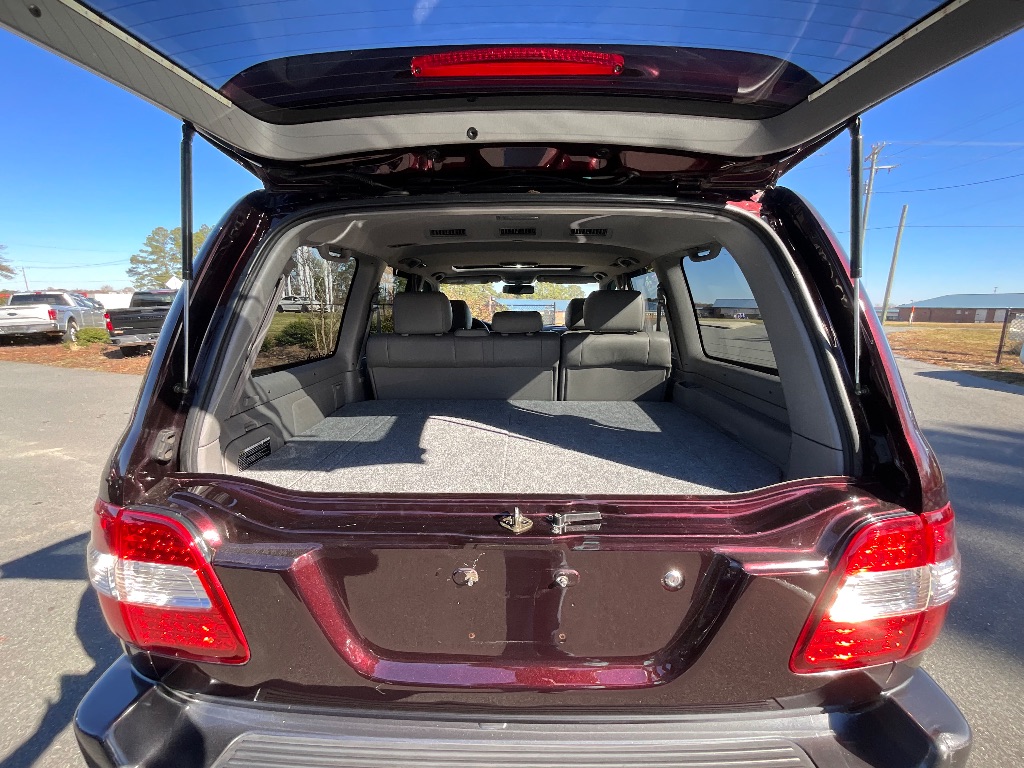 2006 Toyota Land Cruiser - $32,950