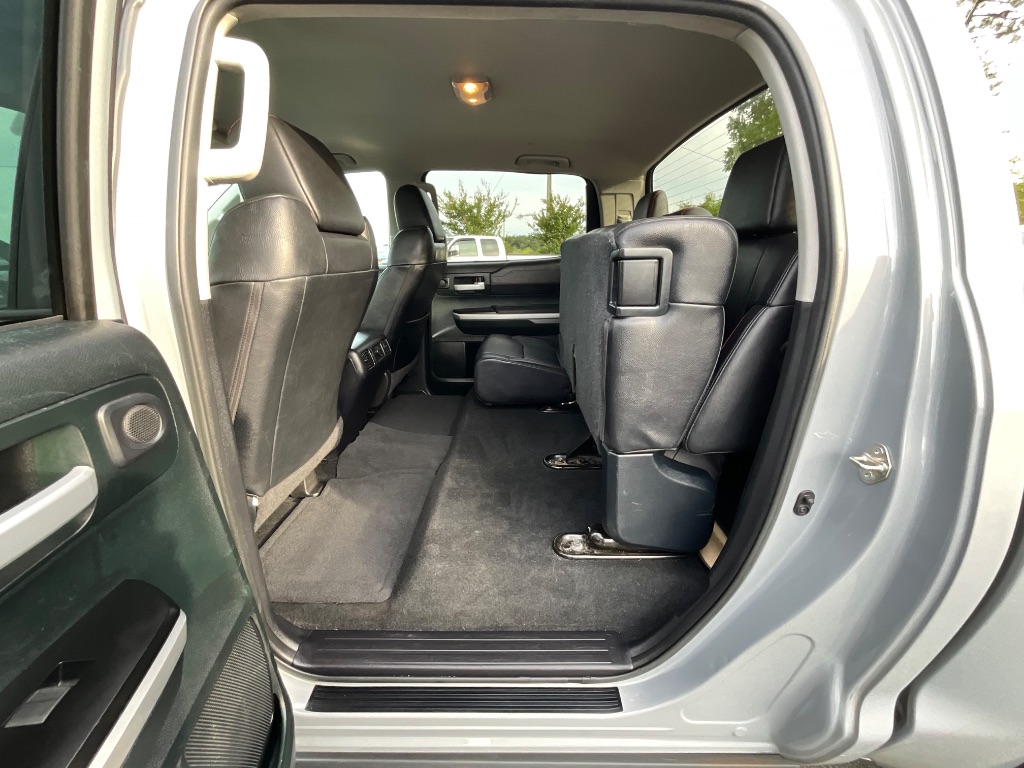2017 Toyota Tundra - $31,950