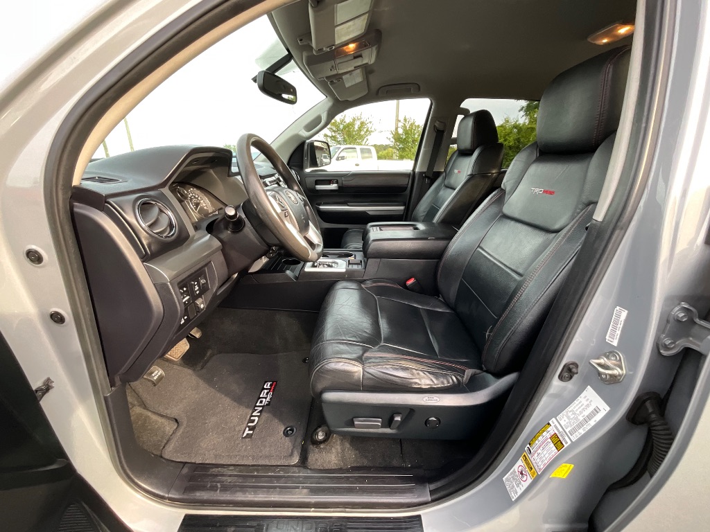 2017 Toyota Tundra - $31,950