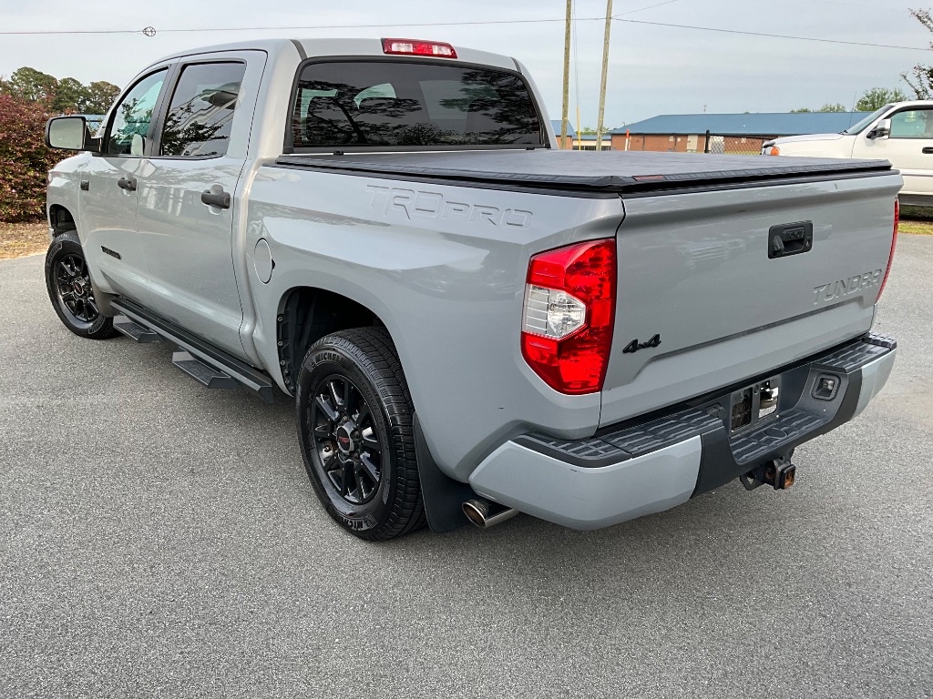 2017 Toyota Tundra - $31,950