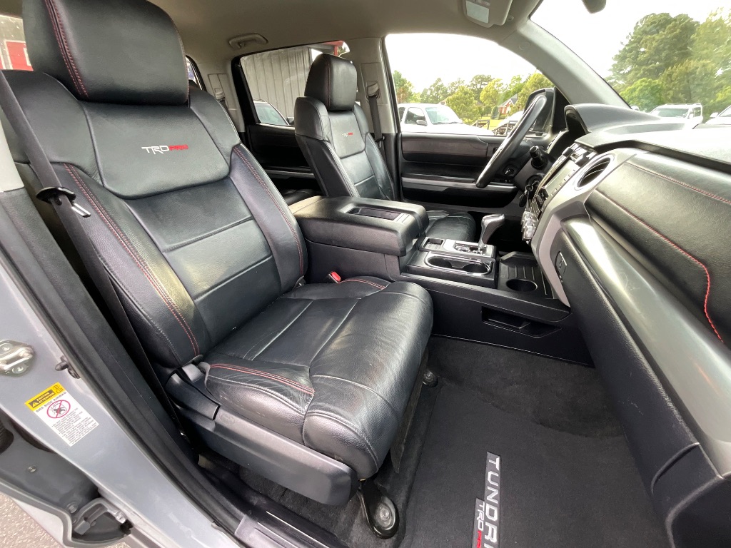 2017 Toyota Tundra - $31,950