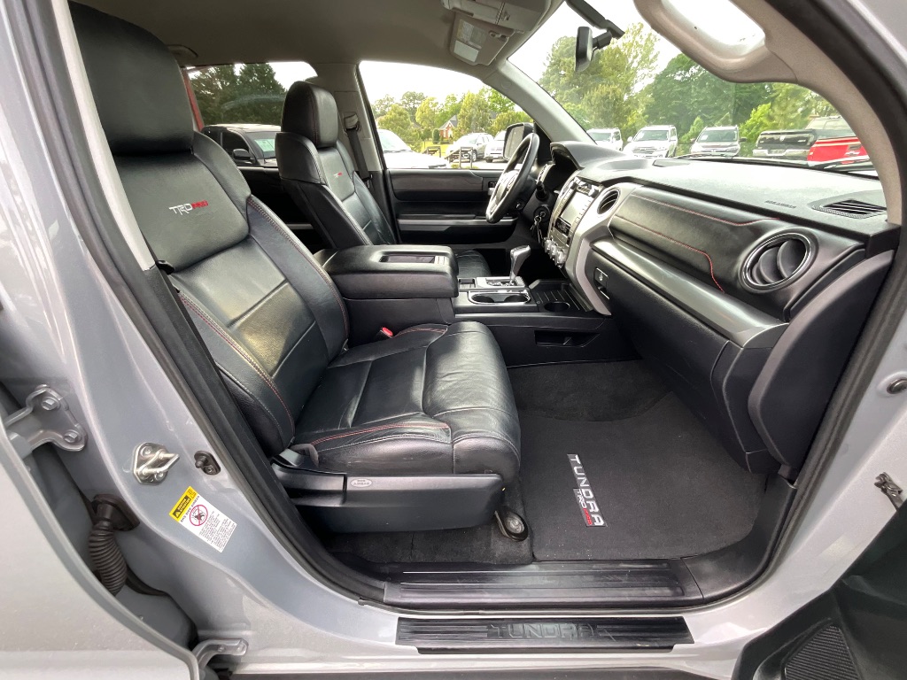 2017 Toyota Tundra - $31,950