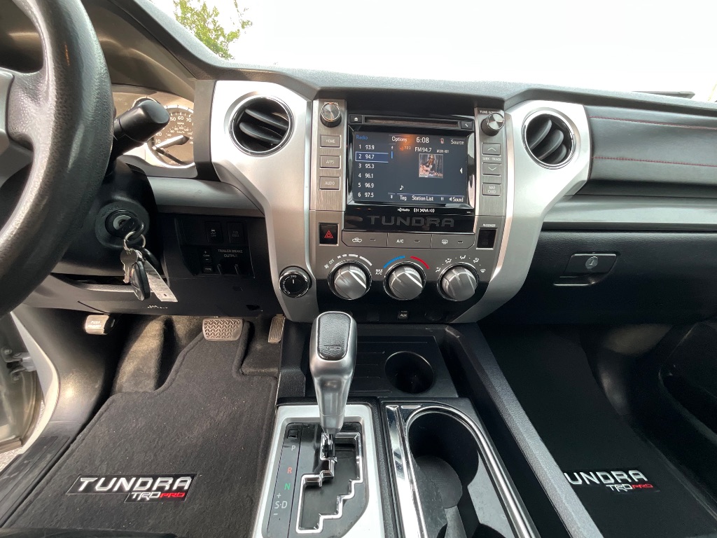 2017 Toyota Tundra - $31,950
