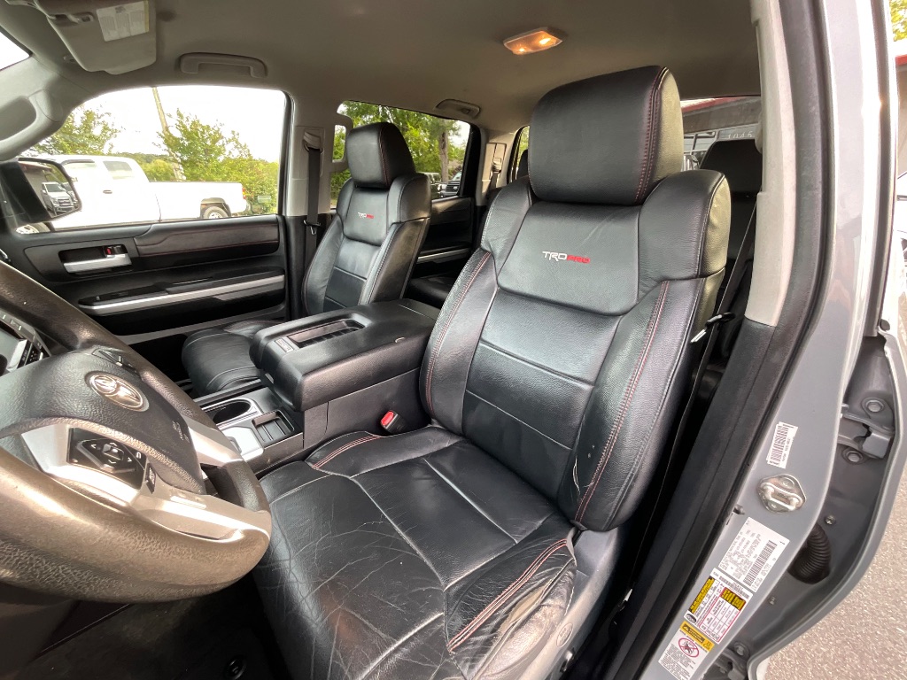 2017 Toyota Tundra - $31,950