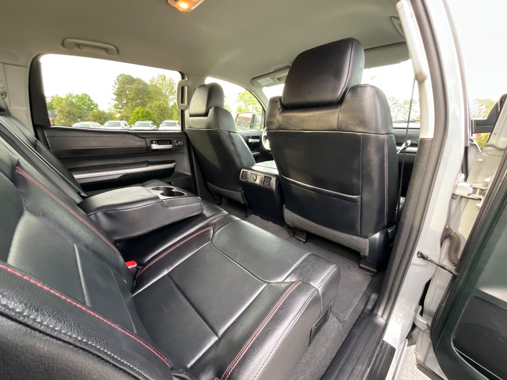 2017 Toyota Tundra - $31,950