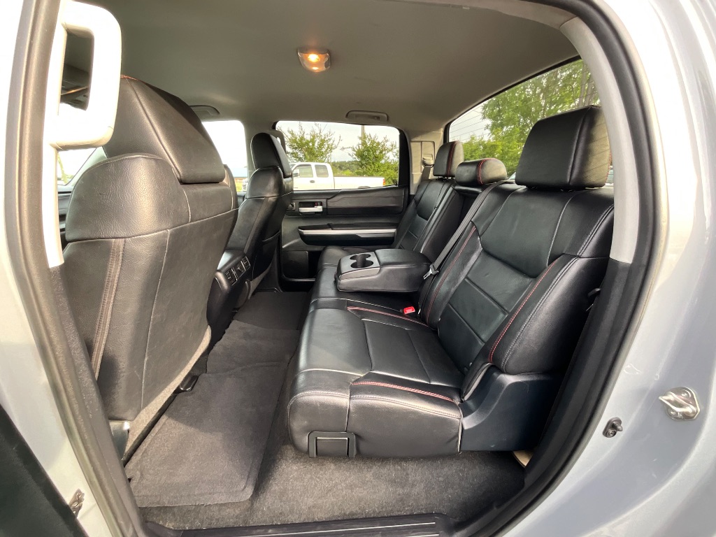 2017 Toyota Tundra - $31,950